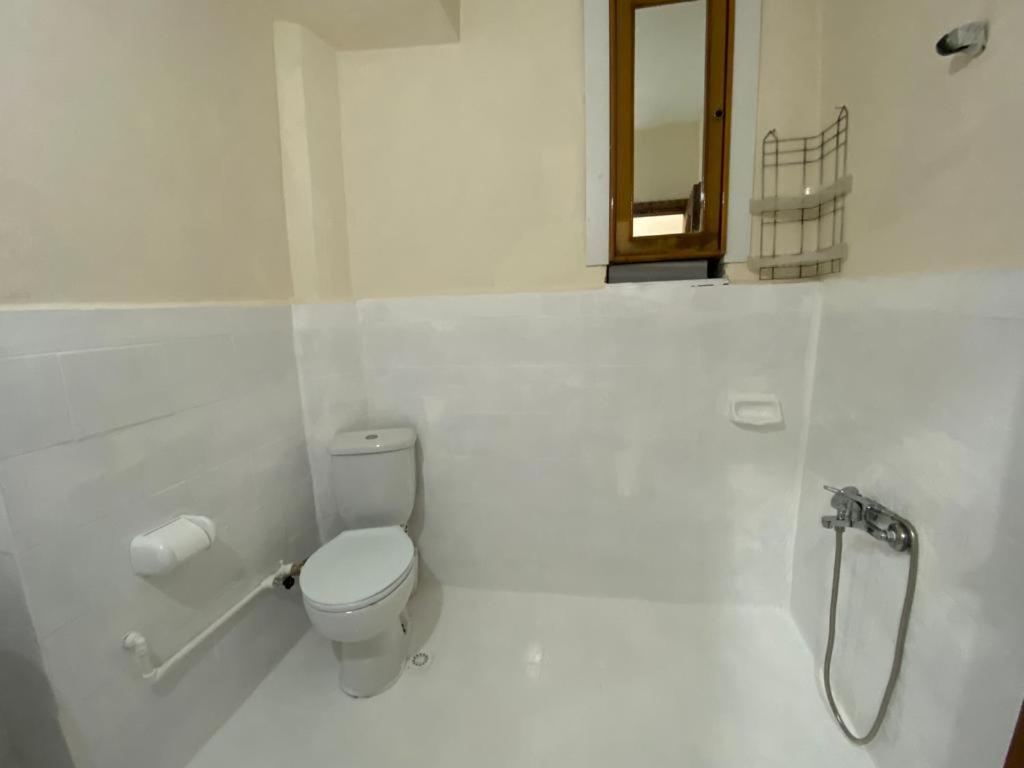 2 Bedrooms Area Located 2 Floor Apartament Istanbul